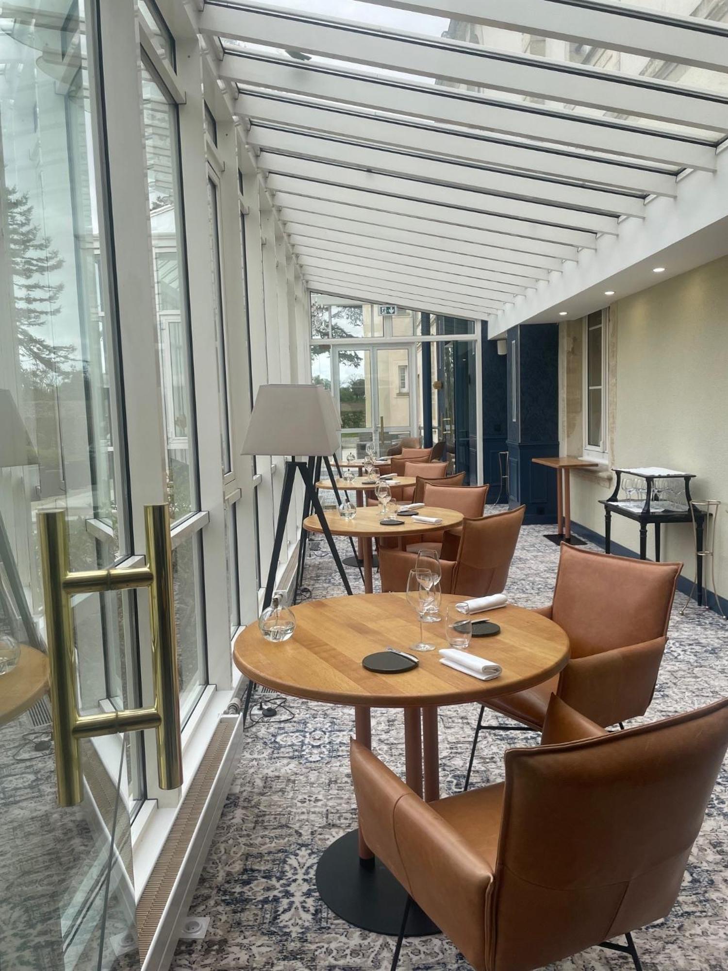 Grand Hotel "Chateau De Sully" - Piscine & Spa -Teritoria Sully  Eksteriør bilde