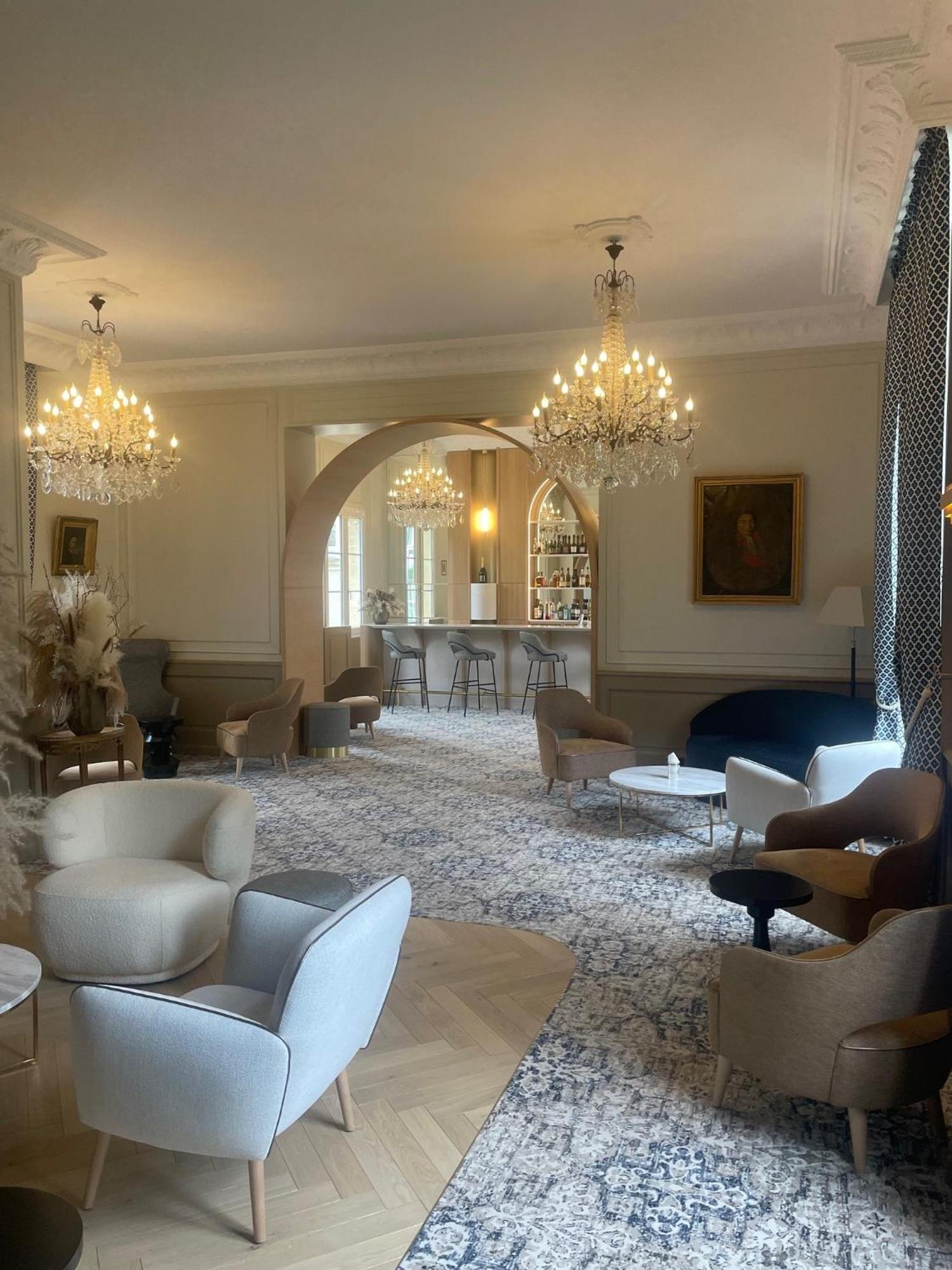 Grand Hotel "Chateau De Sully" - Piscine & Spa -Teritoria Sully  Eksteriør bilde