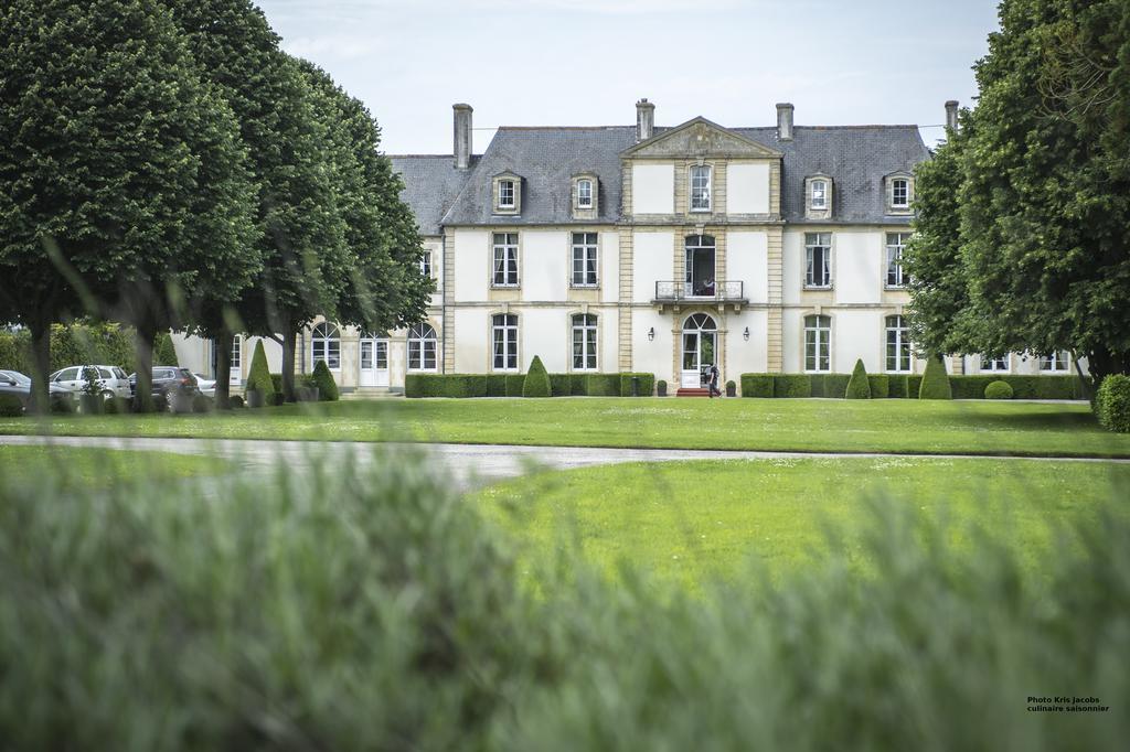 Grand Hotel "Chateau De Sully" - Piscine & Spa -Teritoria Sully  Eksteriør bilde